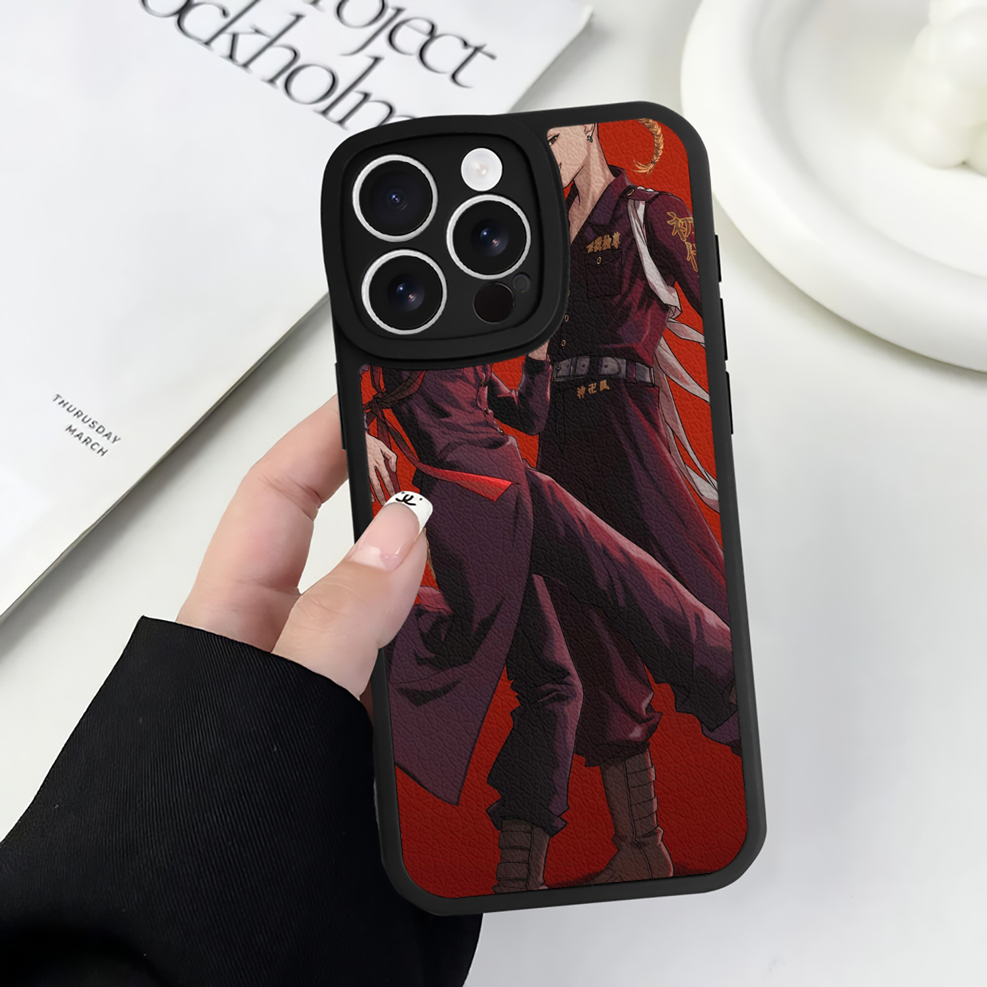 （画像用） 東京リベンジャーズ Tokyo Revengers 【iPhone 16シリーズ対応】シリコンスマホケース（レザー調） 材質：シリコン